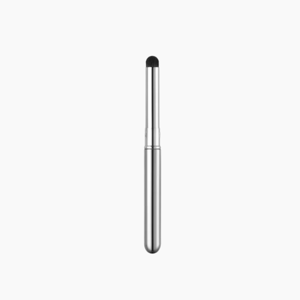 Studio17 Portable Lip Brush 223 Round Type (Set 1 pcs) แปรงทาปากพกพา 223 แบบกลม (ชุด 1 ชิ้น)